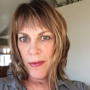 Meet your Posher, Gail